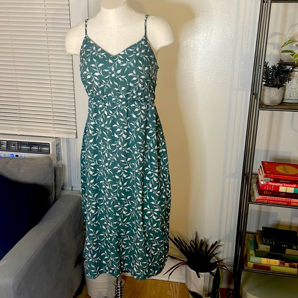 Forever 21 Green Bow Back Midi Dress
